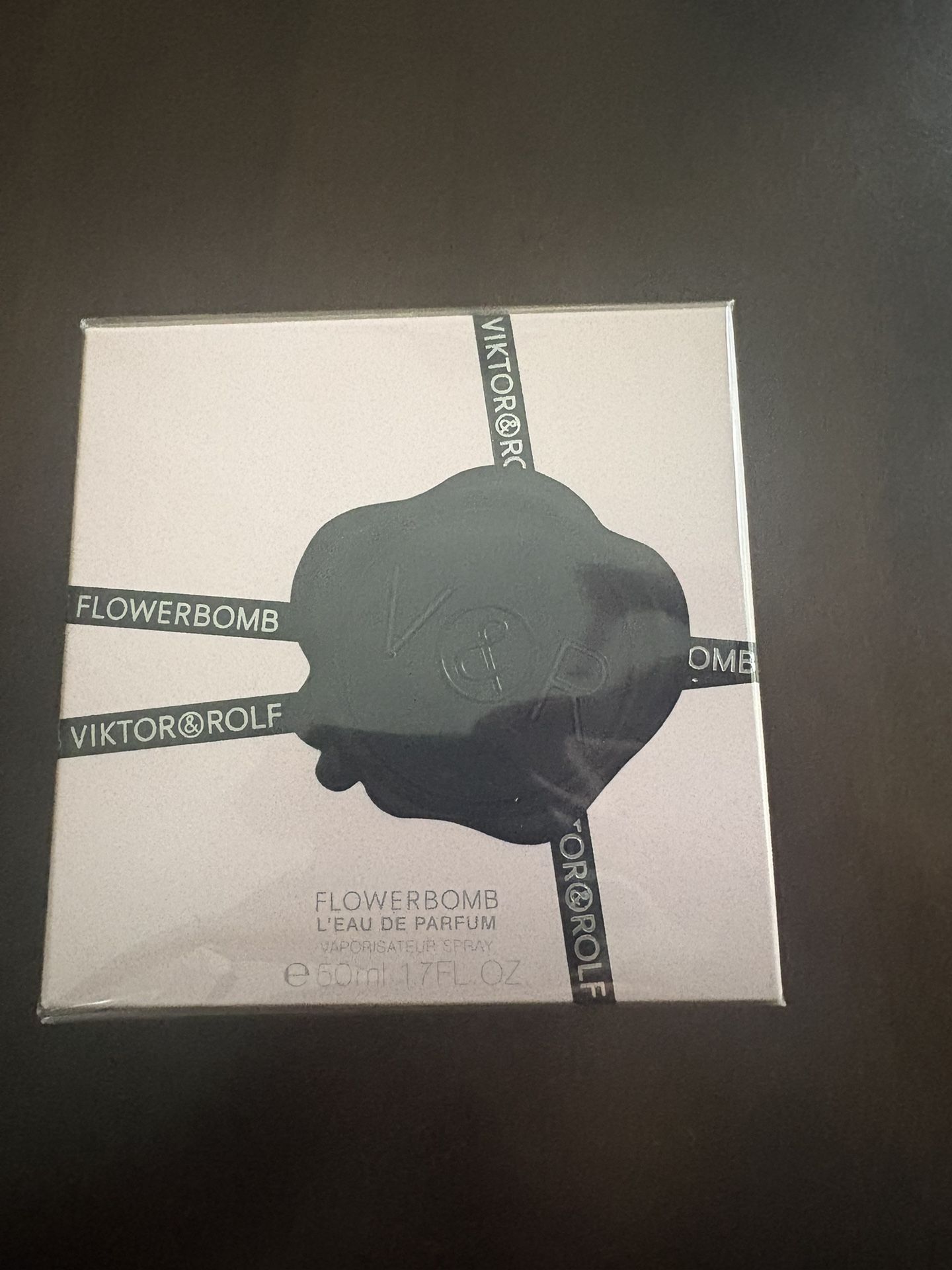 Viktor And Rolf Flower Bomb L’ Eau De Parfum