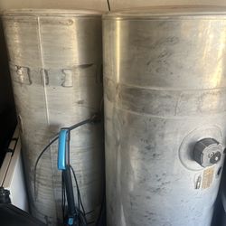 100 Gallon Fuel Tanks