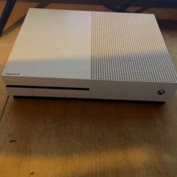 Xbox 1 S 1 Tb Like New
