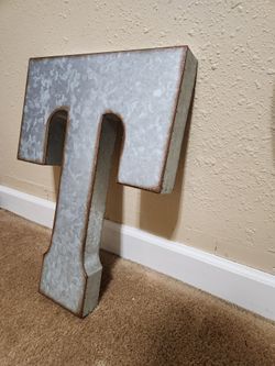 "T" Wall Decor