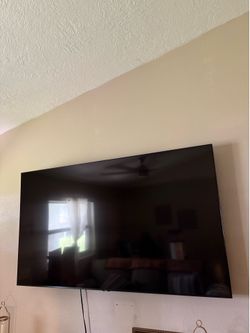 Samsung TV 65” (Needs to power board) $40