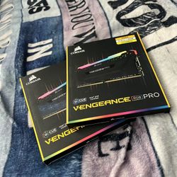 2x 8GB Corsair Vengeance RGB Pro