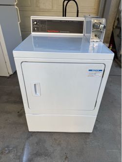 Speedqueen commercial dryer