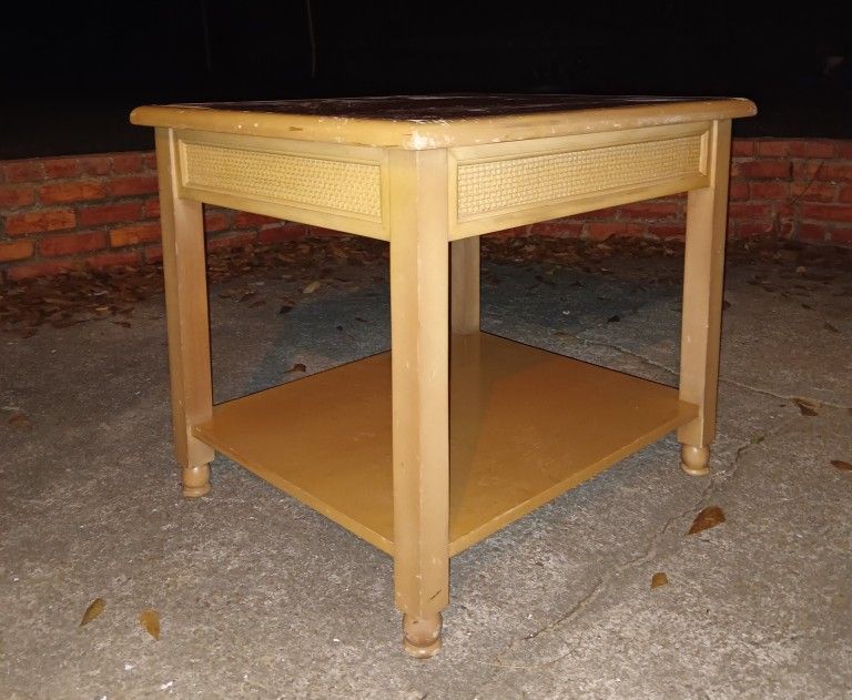 Solid Wood End / Accent Table For Sale