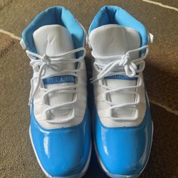 Jordan 11 University Blue