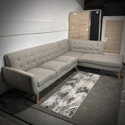 Gray Mid-Century Modern Tufted Sectional Sofa