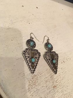 ADORABLE TURQUOISE EARRINGS