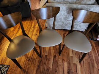CHAIRS 3