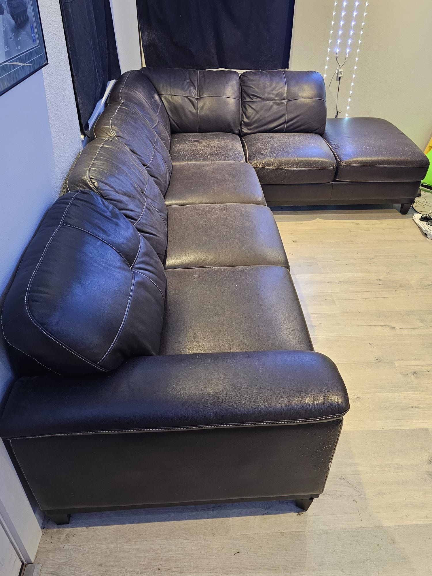 Black Leather Sectional Couch – 127” x 90” – Gently Worn