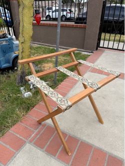 Wood Folding Luggage Suitcase Rack Stand With 3 Tapestry Straps