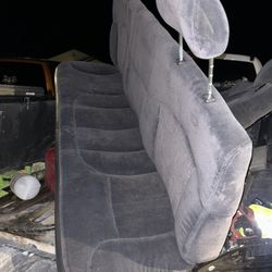 2000 Chevy Crew Can Rear Seats