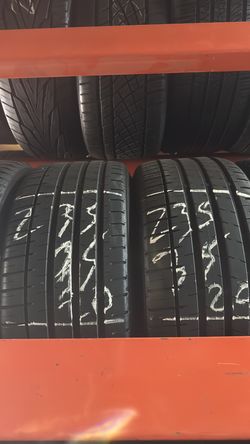 tires un par 235-35-20, 235/35R20