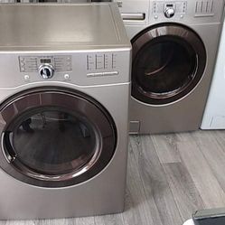 Kenmore Elite Washer And Gas  Dryer  Set For $720