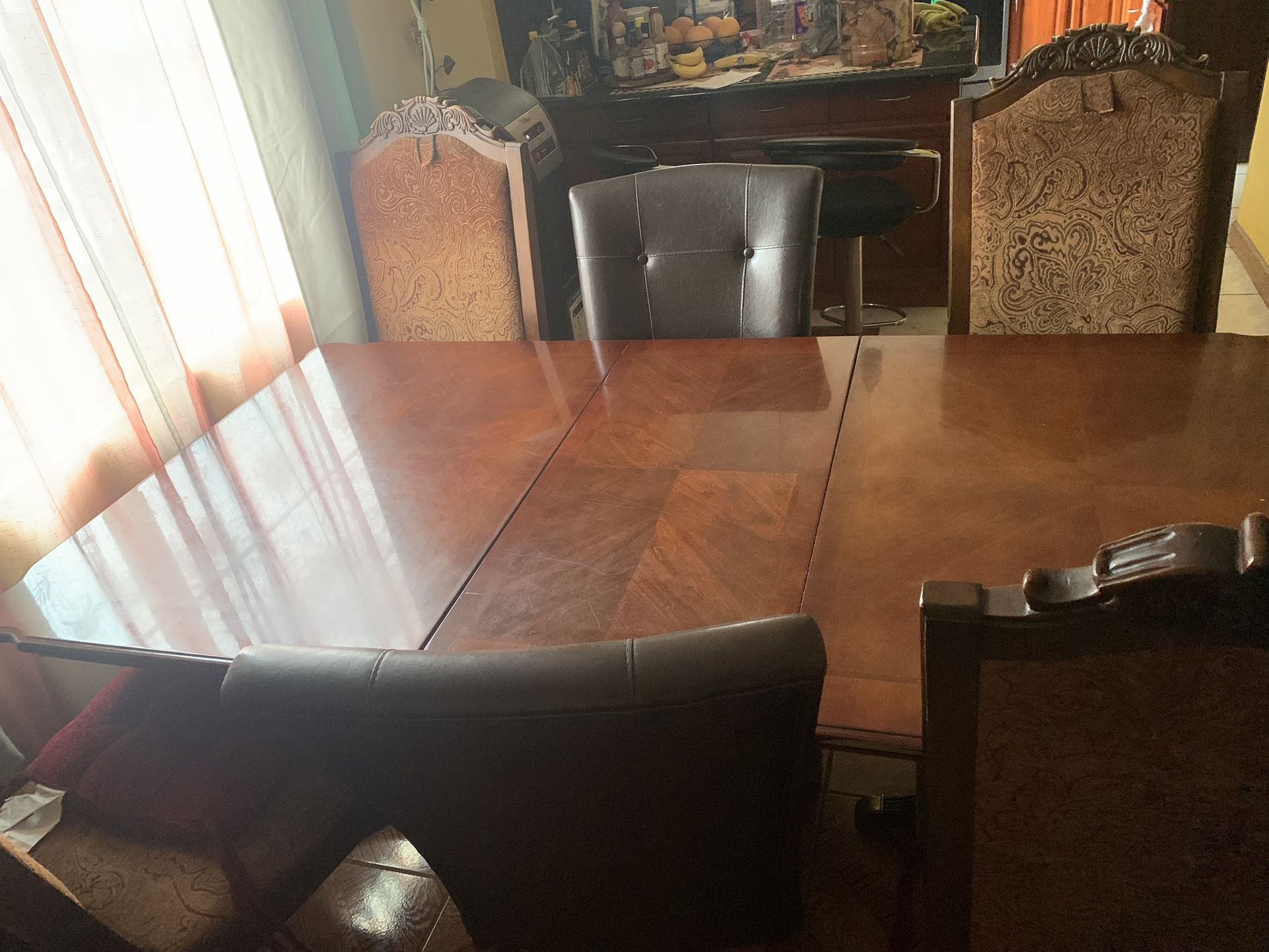 Dinning Room Table