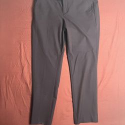 Calvin Klein Modern Fit Stretch Luxe Trouser  Women Size (6) Black 