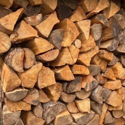 1/4 Cord Seasoned Firewood 