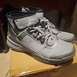 Adidas Dual Threat TechFit Men's Athletic Basketball Shoes Sneaker 10.5