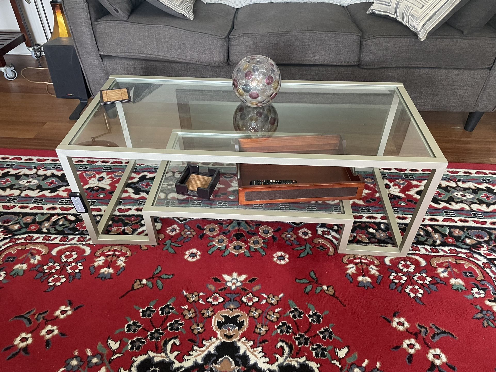 Metal / Glass Coffee Table