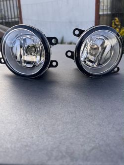 2010 Toyota Corolla or Camry fog lights
