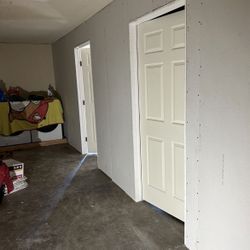 Frame Y Sheetrock 