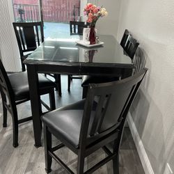 Dining Set