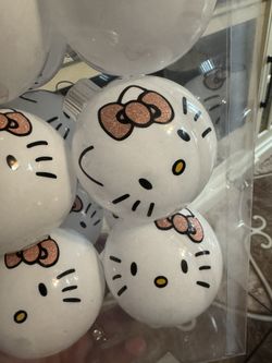 Hello Kitty Ornaments 