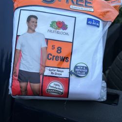 8 Fruit Of The Look Tee Shirts 