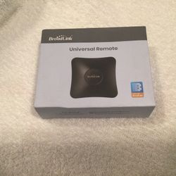 Broadlink RM4 Pro Universal Remote. New. 