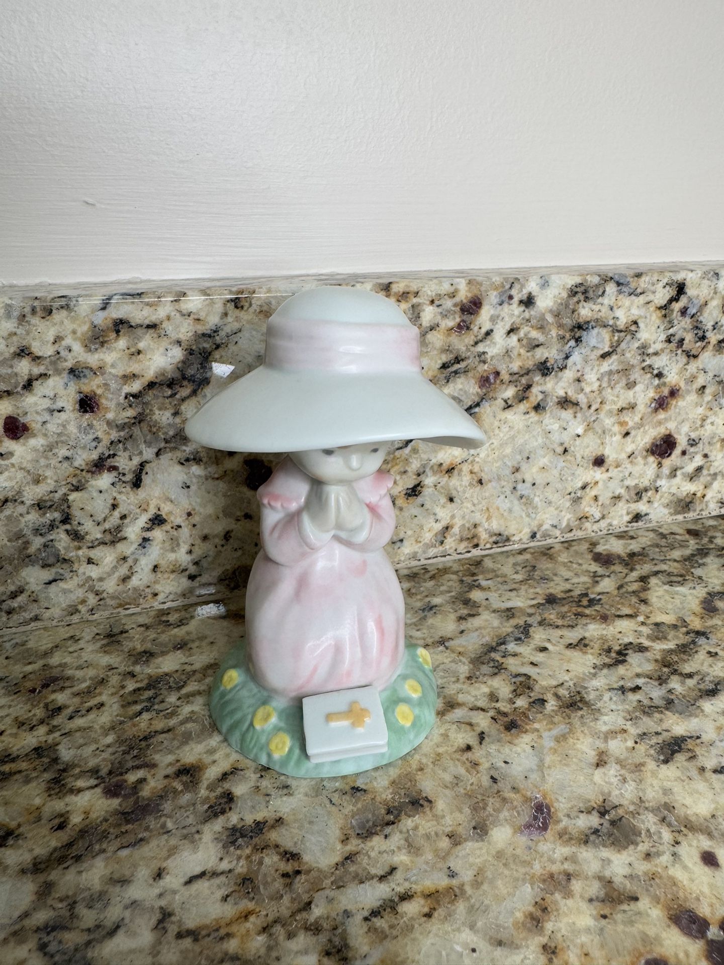 Kinka 4 Inch Figurine