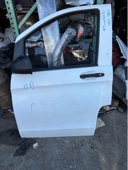 Front left door for 2017 Mercedes Benz Metris front door