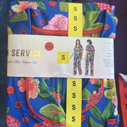 Women Pajama Set Size Small 