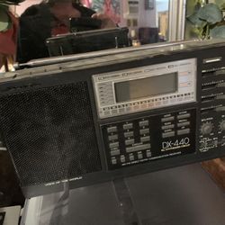 VTG Realistic DX-440 AM/FM Direct Entry Communication Receiver 