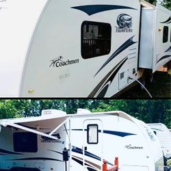 2012 Coachmen Freedom Express Ultra Lite
