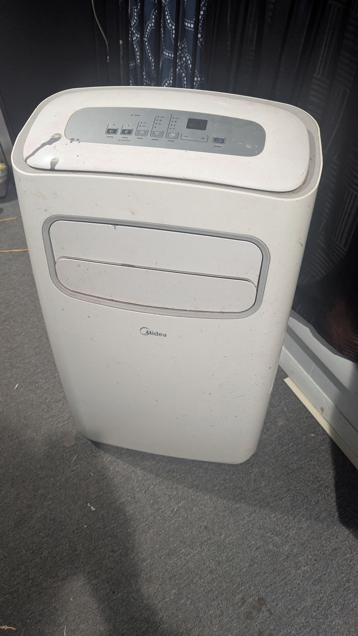 Media Portable Air Conditioner 