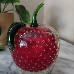 $15 Muano Art Glass Apple Controled Bubbles, Paperweight 