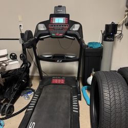 Treadmill 