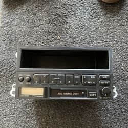 91 4Runner Stereo