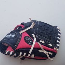 Girls Tball Glove Beginners