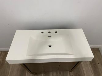 Vanity Top Cover 39” New