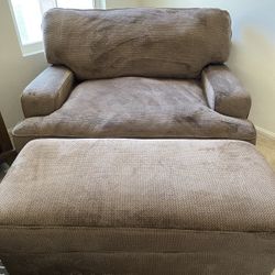Large Sofa Chair & Ottoman- Mint Condition 