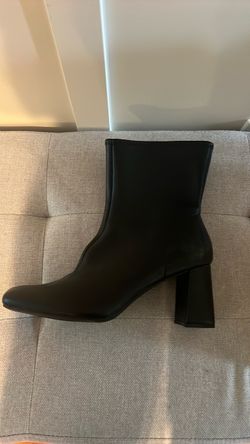 Women’s designer shoes