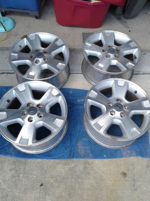 17x7 5x44 Set Of 4 Aluminum Rims Wheels Tire Ford Explorer 02 03 04 05 17x7 Oem Factory For Sale In Daytona Beach Fl Offerup