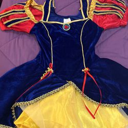 Cute Snow White Dress 🍎