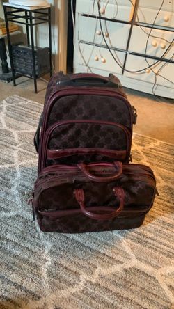 Luggage set