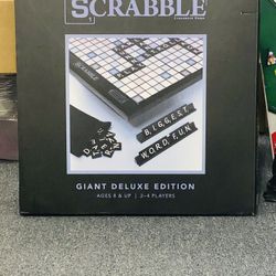 Scrabble Giant Deluxe Edition