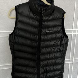 MARMOT  large Black Down Puffer VEST