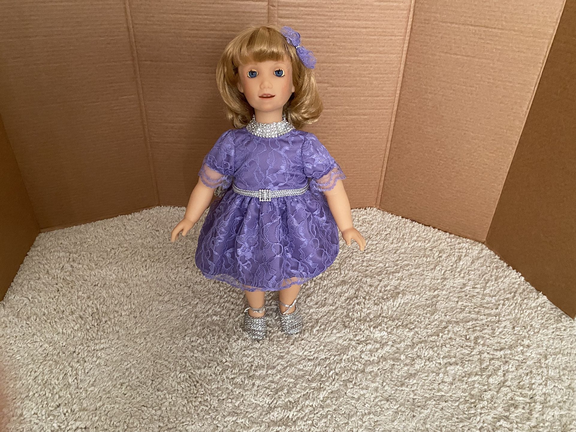 Vintage 1987 World Of Wonder Interactive Doll Julie 22”