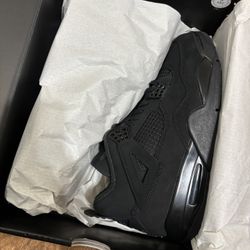 Jordan 4 Black Cat (size 10.5m)