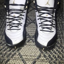 Jordan 12 Taxi Royalty/Used, Comes with box and new white laces. Size 6Y