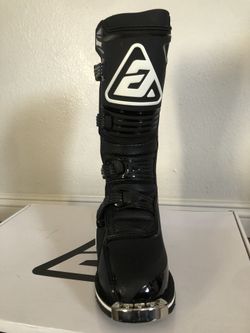 AR1 Motorcycle Boots Size 8